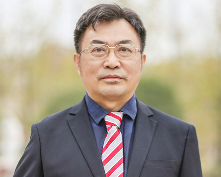 教授  王元珑