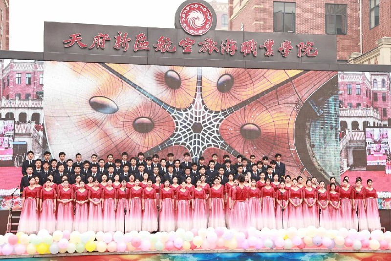微信图片_2025-12-12_013909_238~1.jpg
