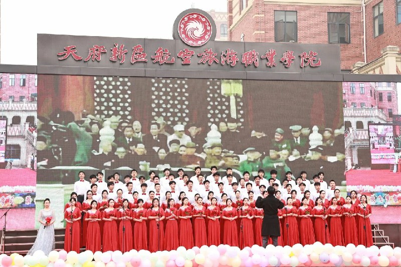 微信图片_2025-12-12_013915_337~1.jpg